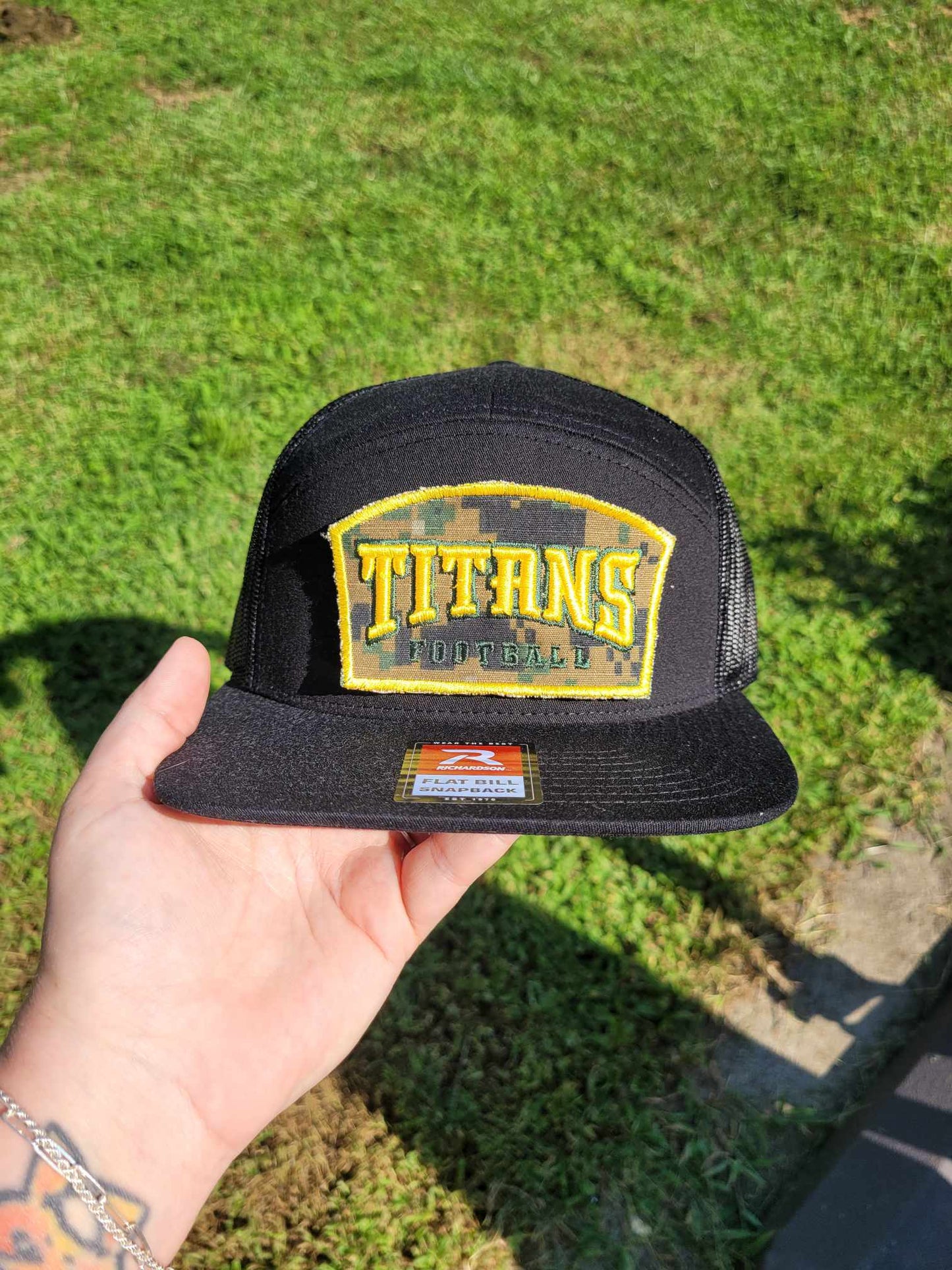 Titans Football Yellow Gold/Dark Green 3D Digi Camo Patch Richardson 168 Seven-Panel Trucker Cap